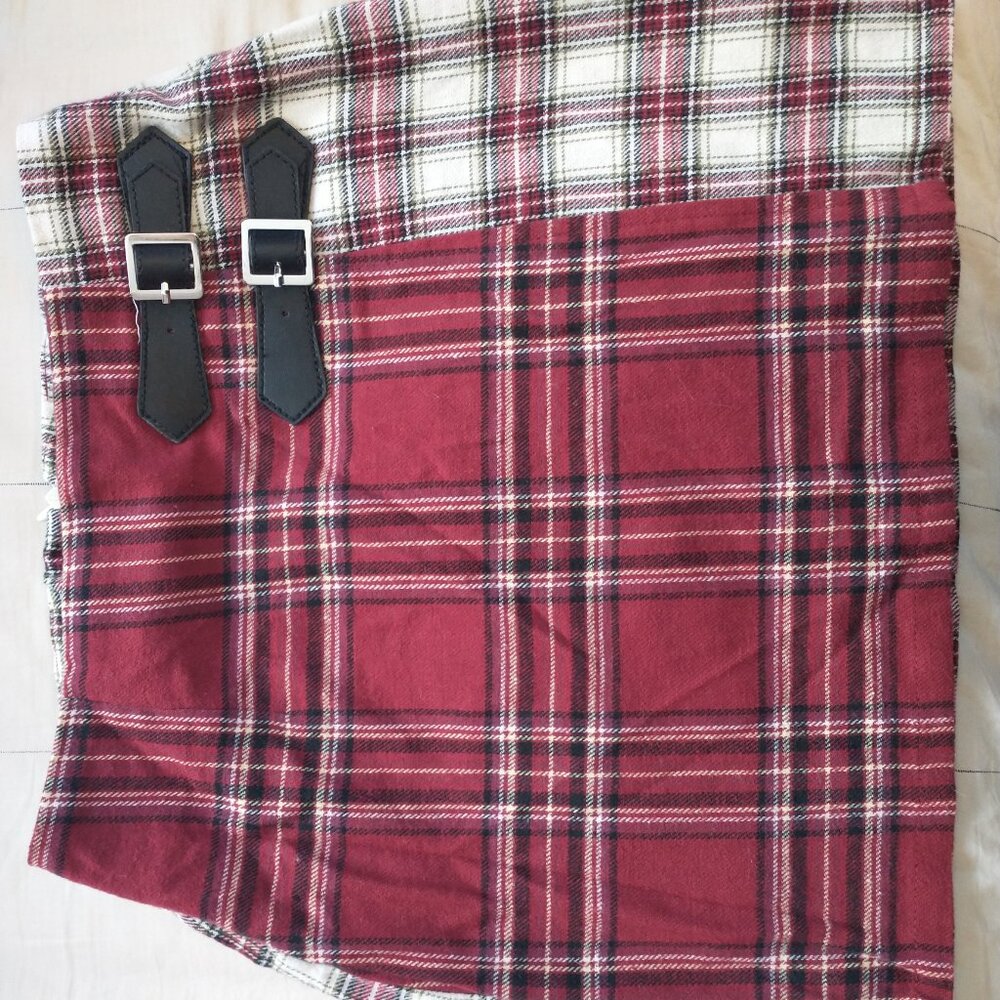 Girls plaid skirt